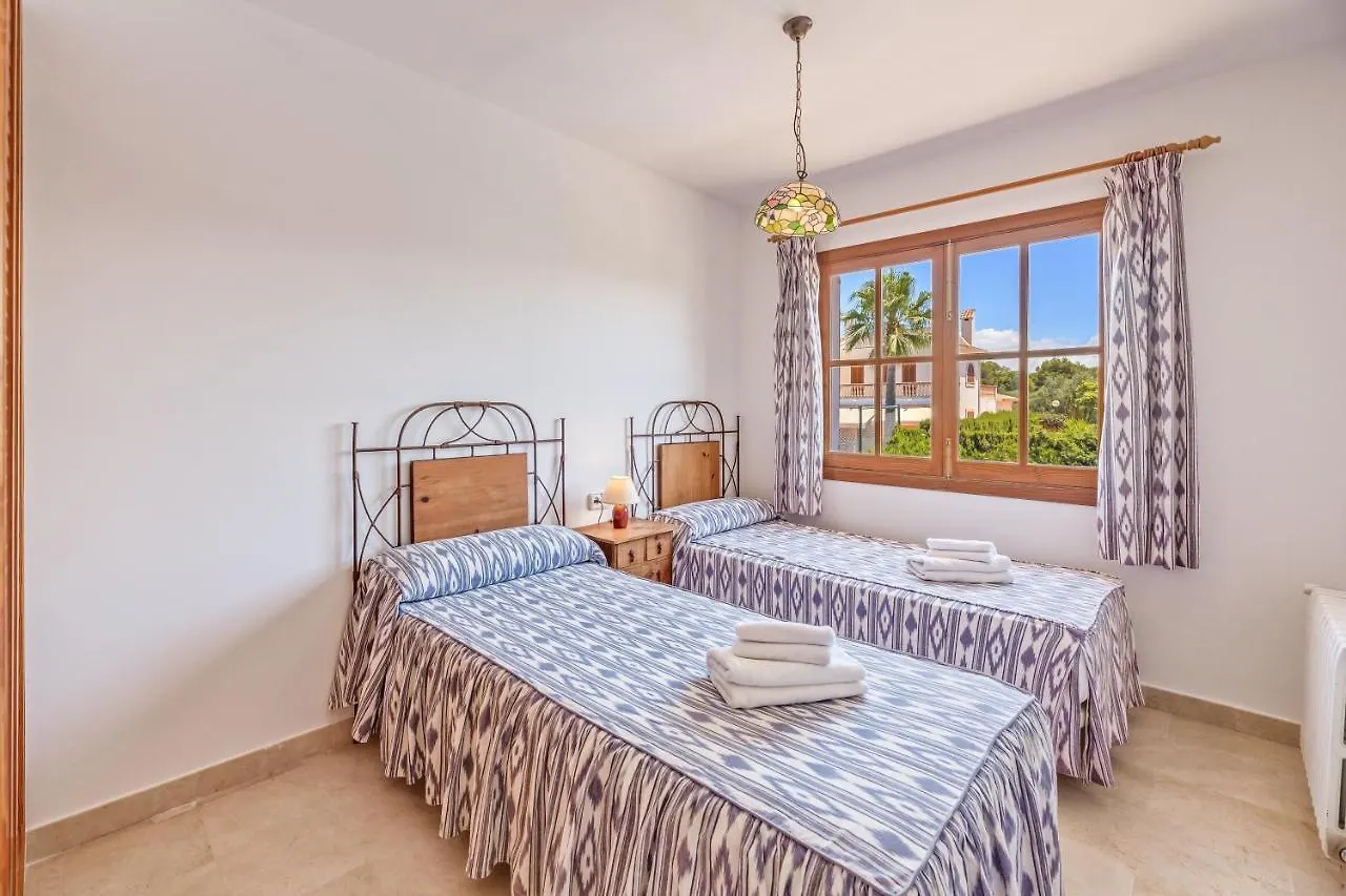 펜션 Villa Isabel 캄포스 스페인